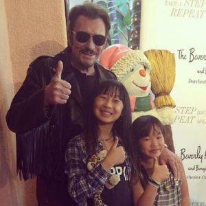 Johnny Hallyday avec ses filles Jade et Joy sur Instagram, le 7 mars 2017.
