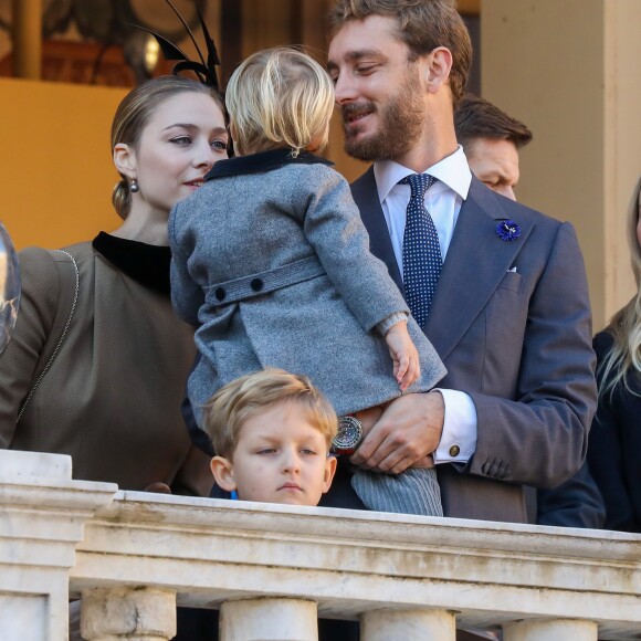 Beatrice Borromeo et Pierre Casiraghi avec leur fils Stefano au palais princier de Monaco le 19 novembre 2018 lors de la prise d'armes dans le cadre des célébrations de la fête Nationale monégasque. © Dominique Jacovides /PRM/ Bestimage