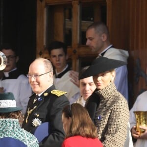 Le prince Albert II et la princesse Charlene de Monaco arrivant à la cathédrale Notre-Dame-Immaculée de Monaco lors de la Fête nationale monégasque le 19 novembre 2018. © Dominique Jacovides/Bestimage