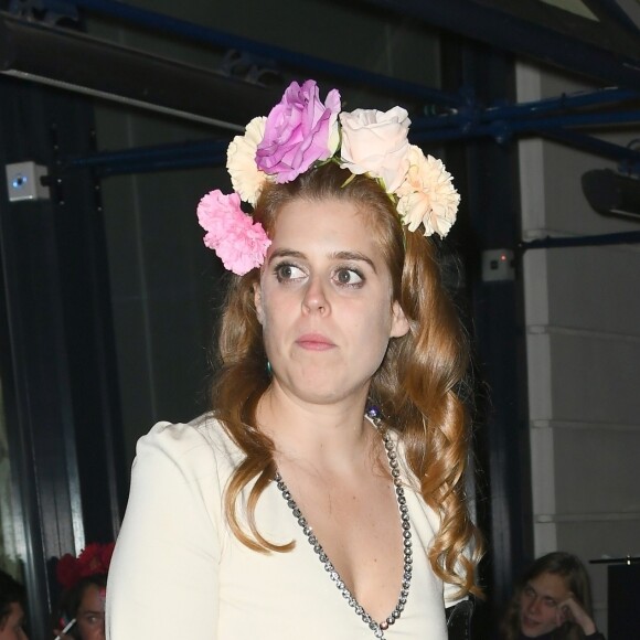 La princesse Beatrice d'York quitte la soirée privée Casamigos spéciale Halloween à Londres le 2 novembre 2018.