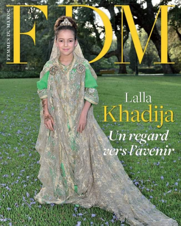 La princesse Lalla Khadija du Maroc, 11 ans, en couverture du numéro de novembre 2018 du mensuel FDM - Femmes du Maroc.