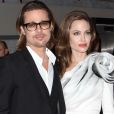 Brad Pitt et Angelina Jolie à l'avant-première du film "Au pays du sang et du miel" à Paris le 16 février 2012