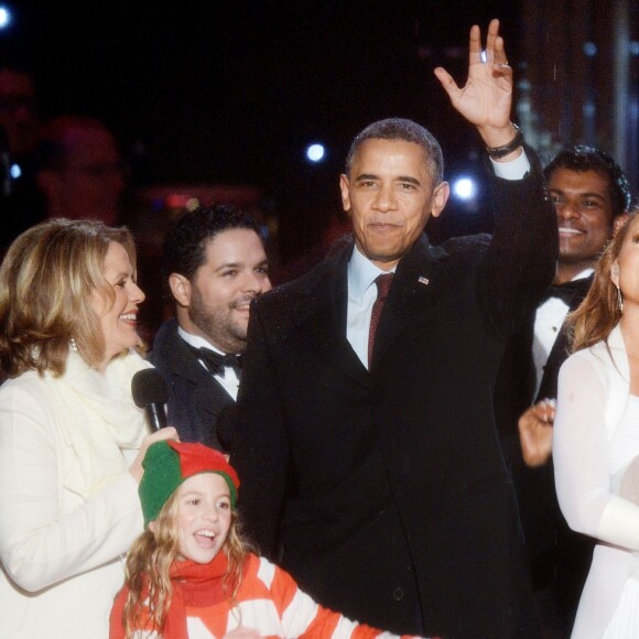 Barack Obama et Mariah Carey à la soirée "90th annual National Christmas Tree Lighting on the Ellipse of the National Mall" le 6 déceùmbre 2013 à Washington.