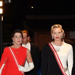 Beatrice Borromeo, vêtue de la robe Giorgio Armani qu'elle portait en 2014 pour le mariage d'Andrea Casiraghi et Tatiana Santo Domingo, se joignait à la famille princière de Monaco le 19 novembre 2018 au Grimaldi Forum pour le gala de clôture des célébrations de la Fête nationale monégasque. © Bruno Bebert/ Bestimage