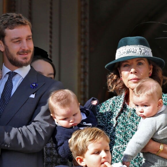 Beatrice Borromeo et son fils Francesco Casiraghi au balcon du palais lors de la fête nationale monégasque, à Monaco le 19 novembre 2018. © Dominique Jacovides / Bestimage