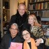 Kenzo Takada, Kazuko Masui et Ruth Obadia à la séance de dédicaces du livre de Mme Kazuko Masui "Kenzo Takada" à la librairie Artcurial à Paris, le 21 novembre 2018. © Guirec Coadic/Bestimage