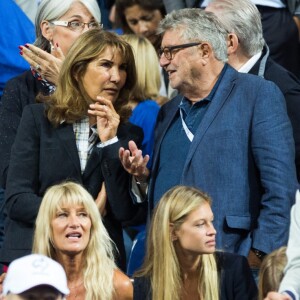 Joalukas Noah et sa mère Isabelle Camus et Clémence Bertrand (compagne de Lucas Pouille) lors du match opposant le joueur de tennis français Lucas Pouille, et le joueur espagnol Roberto Bautista Agut, lors de la Demi finale simple de la Coupe Davis de tennis France / Espagne, remportée par la France: (3-6, 7-6[5], 6-4, 2-6, 6-4) à Villeneuve-d'Ascq, France, le14 septembre 2018.