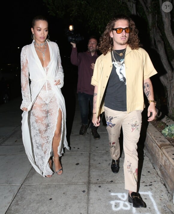 Rita Ora est allée diner avec Andrew Watts à Beverly Hills, le 13 mars 2018