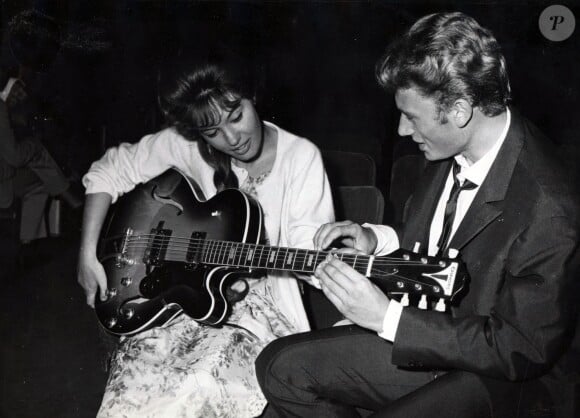 Gillian Hills et Johnny Hallyday lors des répétitions à l'Olympia. Le 16 septembre 1961
