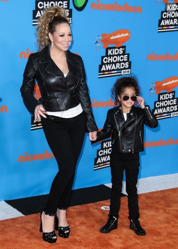 Mariah Carey et sa fille Monroe Cannon à la soirée Nickelodeon's 2018 Kids' Choice Awards à Inglewood, le 24 mars 2018.