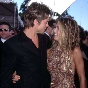 Brad Pitt et Jennifer Aniston en septembre 1999.