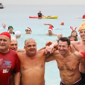 Christian Estrosi, le maire de Nice, a participé au 74ème traditionnel bain de Noel à Nice, le 16 décembre 2018. © Bruno Bebert/Bestimage