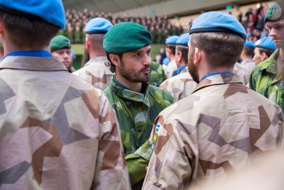 Le prince Carl Philip de Suède lors d'une remise de décorations militaires le 14 décembre 2018 à Stockholm.