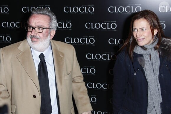 Dominique Farrugia et sa femme Isabelle Amaraggi Farrugia lors de la première du film "Cloclo" à Paris, le 5 mars 2011.