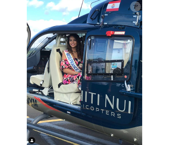 Vaimalama Chaves, Miss France 2019, de retour à Tahiti. Elle est accueillie très chaleureusement. décembre 2018.