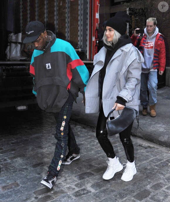 Kylie Jenner et son compagnon Travis Scott se rendent au restaurant Cipriani à New York le 28 novembre 2018.