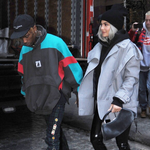 Kylie Jenner et son compagnon Travis Scott se rendent au restaurant Cipriani à New York le 28 novembre 2018.