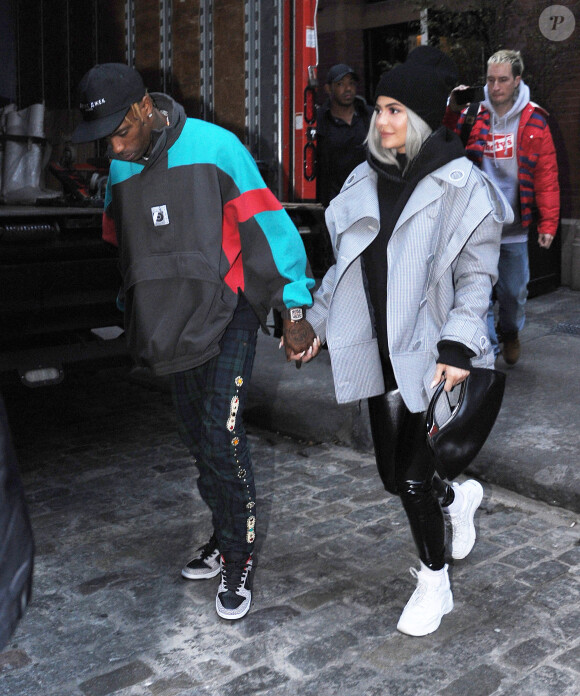Kylie Jenner et son compagnon Travis Scott se rendent au restaurant Cipriani à New York le 28 novembre 2018.