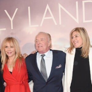 Patrick Bruel, Rosanna Arquette, James Caan, Amanda Sthers et Tom Hollander à l'avant-première du film "Holy Lands" au cinéma UGC Normandie à Paris, France, le 4 décembre 2018. © Coadic Guirec/Bestimage