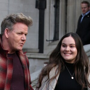 Gordon Ramsay et sa fille Holly - People se rendent au défilé Kent & Curwen à Londres le 6 janvier 2019.