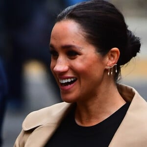 Meghan Markle, duchesse de Sussex, enceinte, visite les locaux de l'association caritative "Smartt Works" à Londres, le 10 janvier 2019.