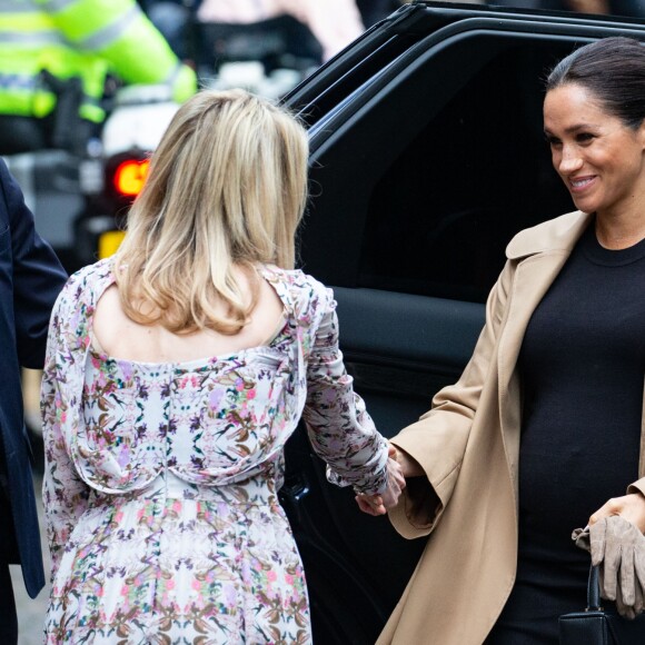 Meghan Markle, duchesse de Sussex, enceinte, visite les locaux de l'association caritative "Smartt Works" à Londres, le 10 janvier 2019.