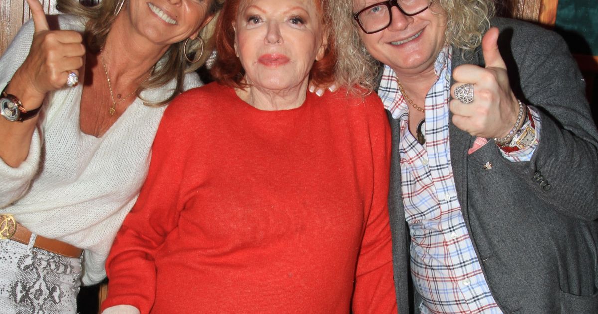 Qui Est La Mère De Caroline Margeridon Exclusif - Caroline Margeridon, Régine, Pierre-Jean Chalençon - Dîner