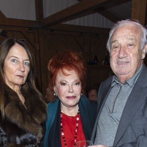 Exclusif - Linda, Régine et Marcel Campion - Régine, de son vrai nom Régina Zylberberg fête son 89ème anniversaire au restaurant "La chope des Tuileries" à Paris le 26 décembre 2018. © Pierre Perusseau/Bestimage