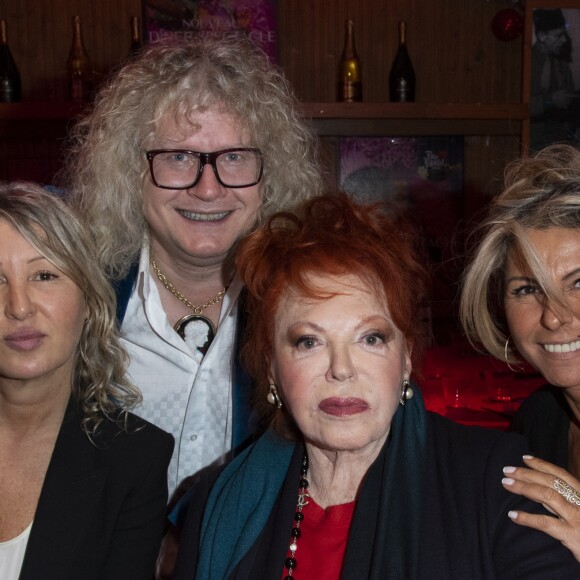 Exclusif - Pierre-Jean Chalençon, Régine et Caroline Margeridon - Régine, de son vrai nom Régina Zylberberg fête son 89ème anniversaire au restaurant "La chope des Tuileries" à Paris le 26 décembre 2018. © Pierre Perusseau/Bestimage