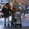 Kate Hudson, son compagnon Danny Fujikawa et leur bébé Rani Rose sortent d'un dîner chez "Meat & Cheese" dans la station de Aspen le 23 décembre 2018.