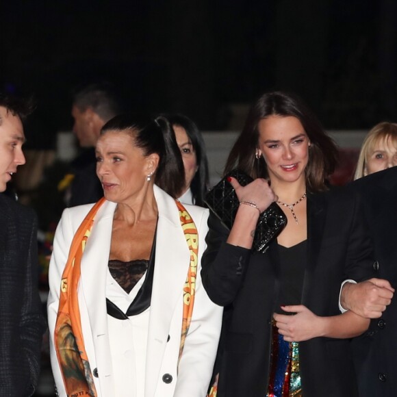 La princesse Stéphanie de Monaco entourée de Louis Ducruet et sa fiancée Marie, Pauline Ducruet et le prince Albert II de Monaco au 43ème festival international du cirque de Monte-Carlo sous le chapiteau de Fontvieille à Monaco le 22 janvier 2019. © Olivier Huitel/ Pool Monaco/Bestimage