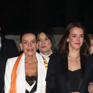 La princesse Stéphanie de Monaco entourée de Louis Ducruet et sa fiancée Marie, Pauline Ducruet et le prince Albert II de Monaco au 43ème festival international du cirque de Monte-Carlo sous le chapiteau de Fontvieille à Monaco le 22 janvier 2019. © Olivier Huitel/ Pool Monaco/Bestimage