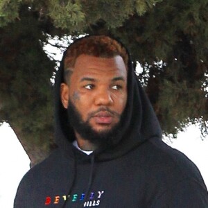 Exclusif - Le rappeur Jayceon Terrell Taylor aka "The Game" en pleine séance photo devant le magasin Chanel à Beverly Hills, le 13 février 2017