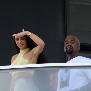 Kanye West et Kim Kardashian à leur appartement de Miami le 4 janvier 2019.