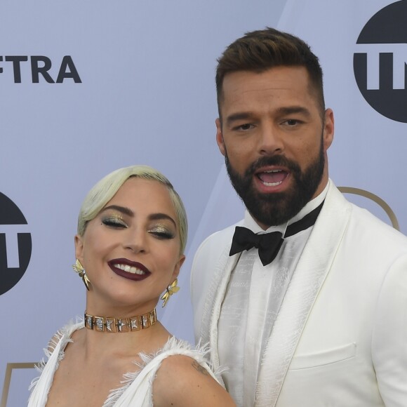 Lady Gaga et Ricky Martin - Photocall - 25ème cérémonie annuelle des Screen Actors Guild Awards au Shrine Audritorium à Los Angeles, le 27 janvier 2019. © Kevin Sullivan / Zuma Press / Bestimage