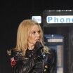 Kylie Minogue : Un homme la harcèle chez elle, la police intervient