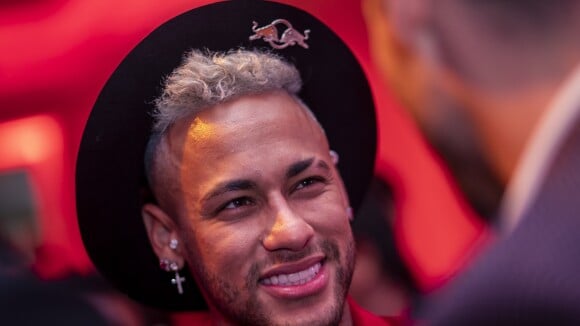 Anniversaire de Neymar à Paris : Elvis Guetta et Emma Smet invités et des larmes