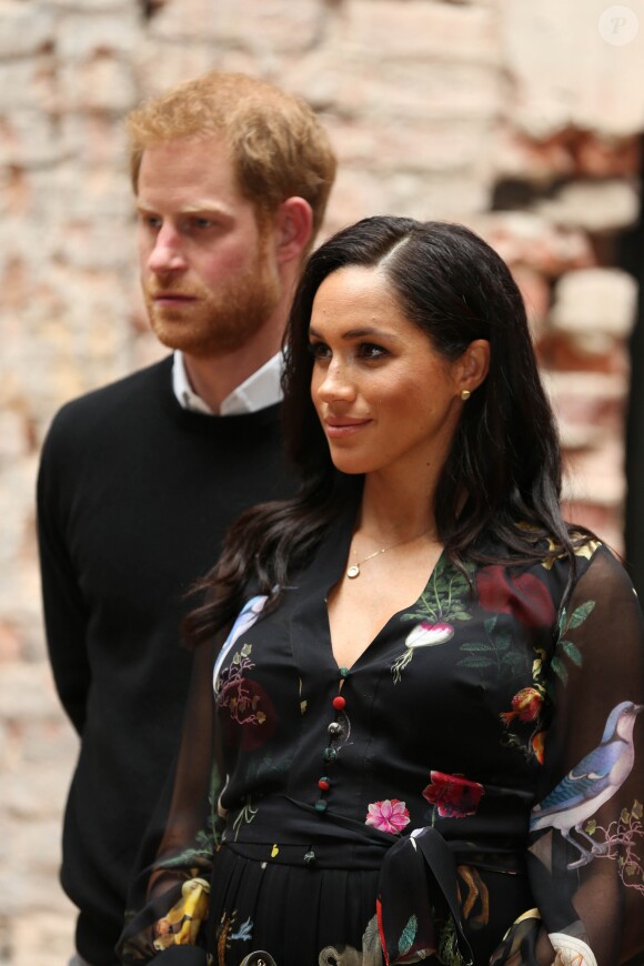 Le prince Harry, duc de Sussex, et Meghan Markle, duchesse de Sussex, enceinte, visitent le Bristol Old Vic. à Bristol le 1er février, 2019.