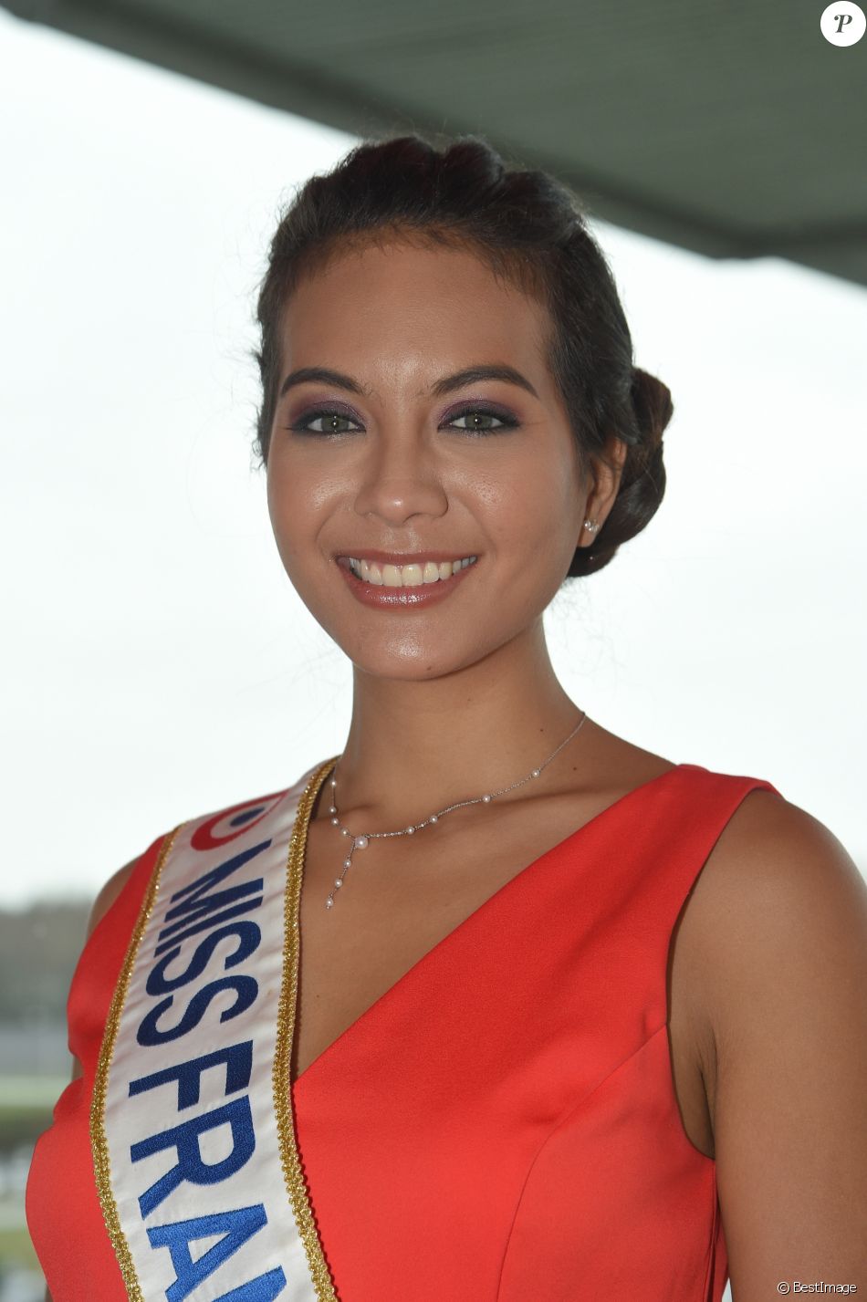 Vaimalama Chaves (Miss France 2019) lors du Grand Prix de ...