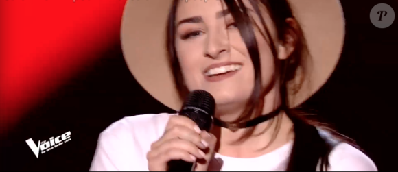 Louna dans "The Voice 8" sur TF1, le 16 février 2019.