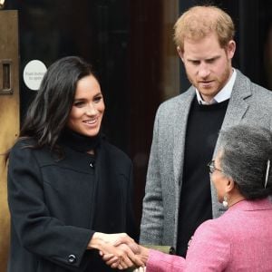 Le prince Harry, duc de Sussex, et Meghan Markle, duchesse de Sussex, enceinte, visitent le Bristol Old Vic. à Bristol le 1er février 2019.