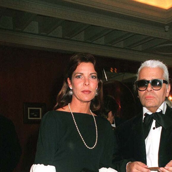 La princesse Caroline de Hanovre (Caroline de Monaco) et Karl Lagerfeld en mai 1996 à l'Opéra à Monaco.