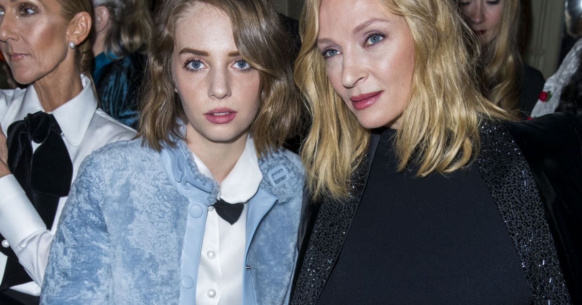 Uma Thurman et sa fille Maya Hawke au défilé de mode Haute Couture