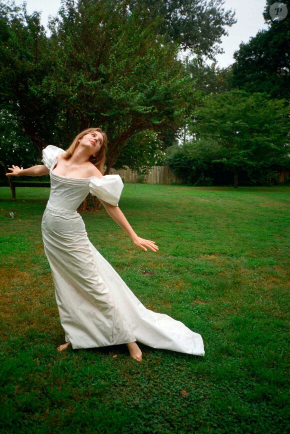 Maya Hawke, la fille d'Uma Thurman et Ethan Hawke, figure sur le look book de la collection printemps-été 2019 de Zac Posen.