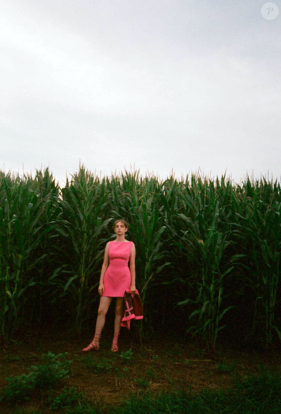 Maya Hawke, la fille d'Uma Thurman et Ethan Hawke, figure sur le look book de la collection printemps-été 2019 de Zac Posen.
