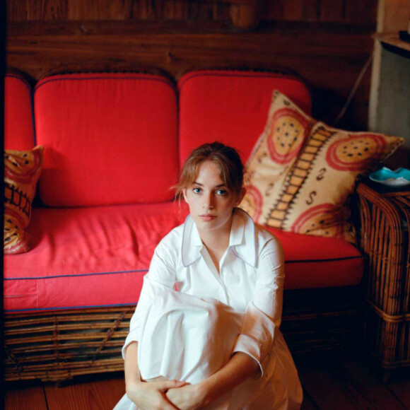 Maya Hawke, la fille d'Uma Thurman et Ethan Hawke, figure sur le look book de la collection printemps-été 2019 de Zac Posen.