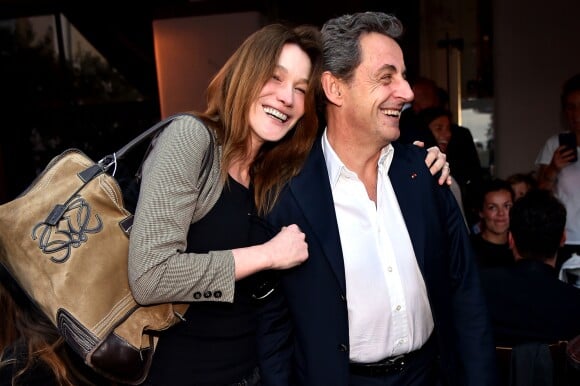 Nicolas Sarkozy et sa femme Carla Bruni-Sarkozy sont allés diner au restaurant "La Petite Maison" après avoir participé aux Journées d'études du Parti Populaire Européen à l'hôtel Méridien à Nice, le 1er juin 2016. © Bruno Bebert/Bestimage