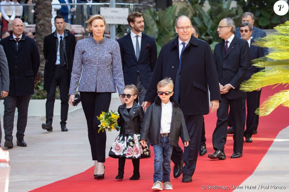 Le prince héréditaire Jacques et la princesse Gabriella de Monaco le prince