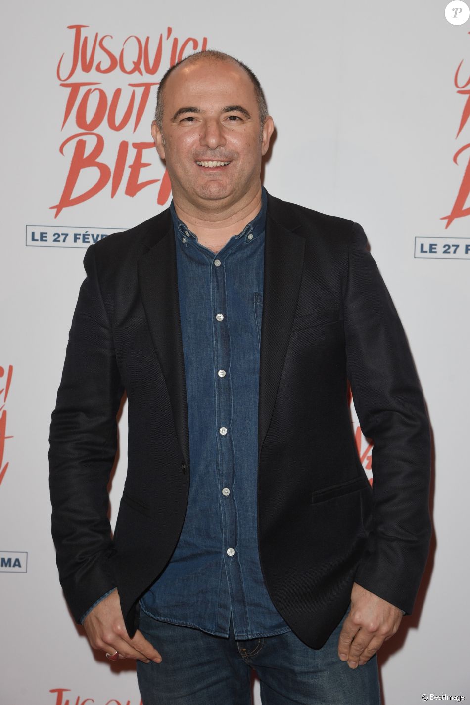 Mohamed Hamidi à Lavant Première De Comédie Dramatique Jusquici Tout Va Bien Au Cinéma Gaumont 5427