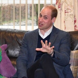 Le prince William et Kate Middleton, duchesse de Cambridge, en visite au centre "SureStart Facility" à Ballymena lors de leur voyage officiel en Irlande le 28 février 2019